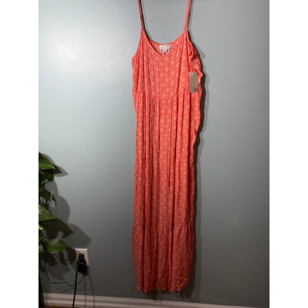 SO Womens Coral Pink Geometric Print Tiered Maxi Dress Adjustable Straps Sz M